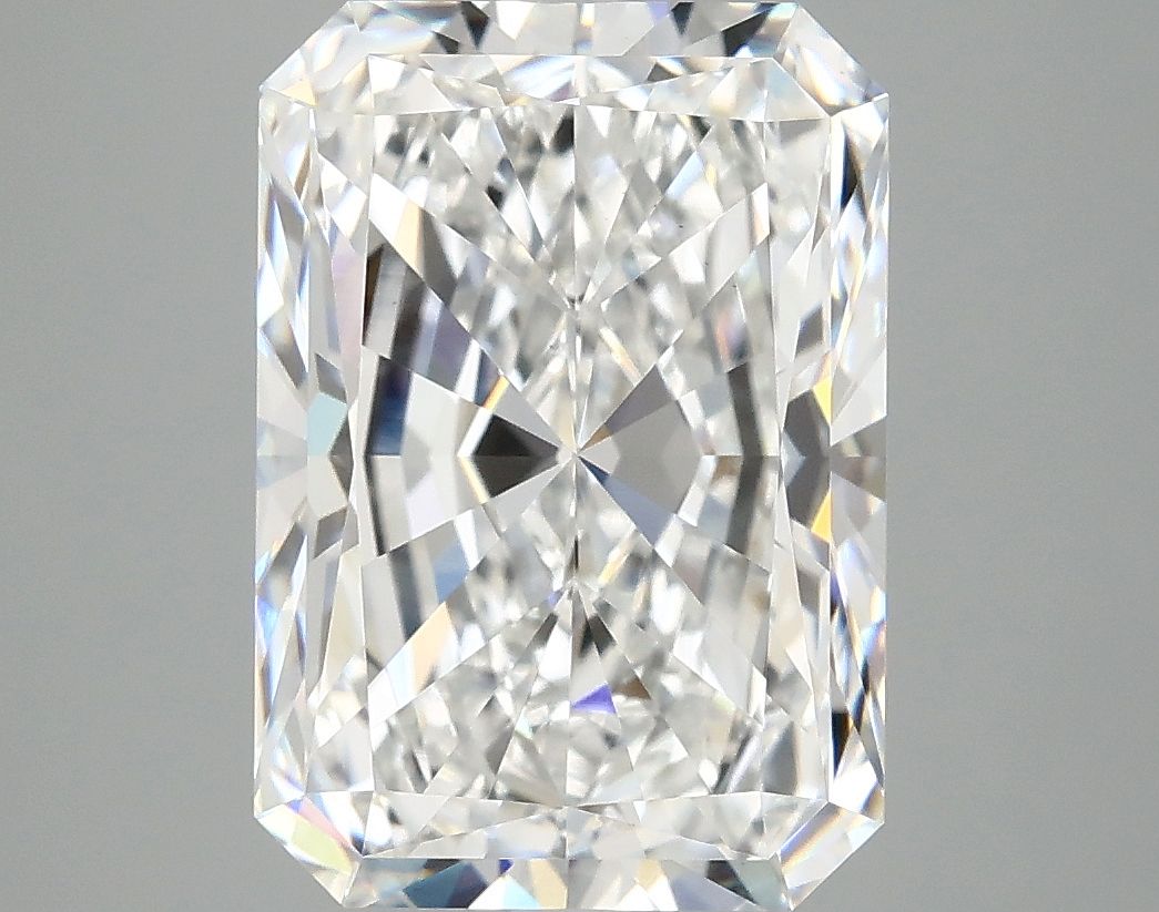 5.06 ct. radiant Lab Grown Diamond front image