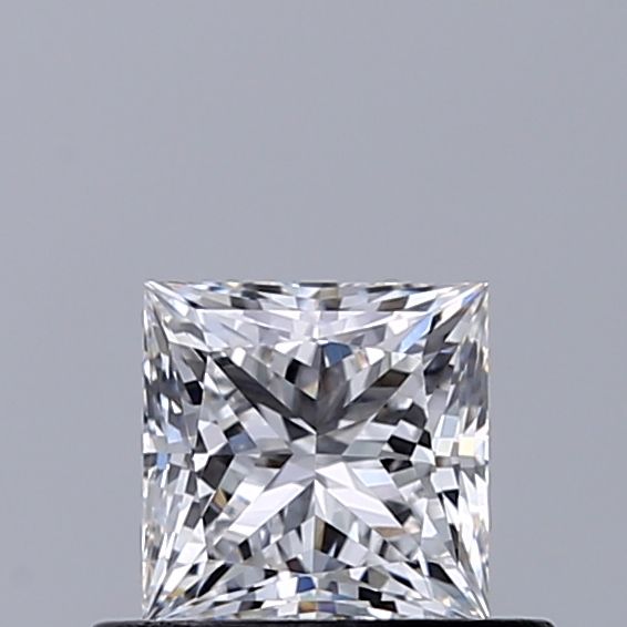 0.56 ct. princess Lab Grown Diamond front image