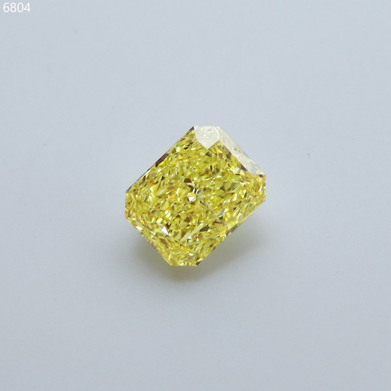 1.01 ct Radiant diamond