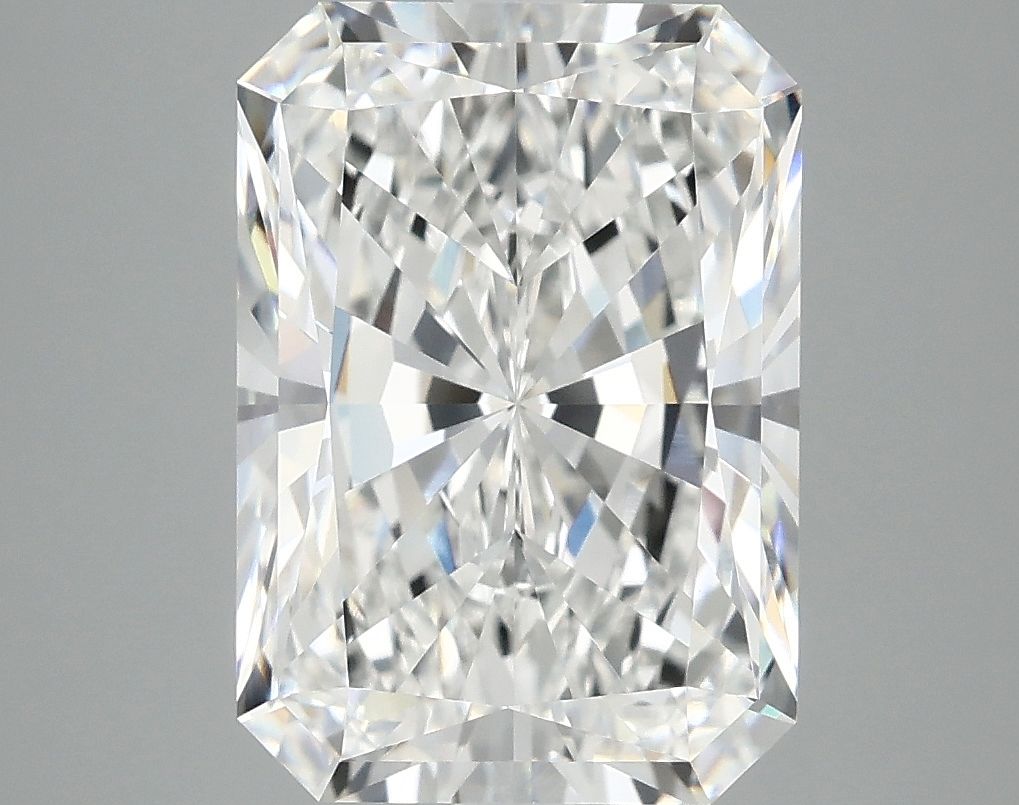 5.07 ct. radiant Lab Grown Diamond front image