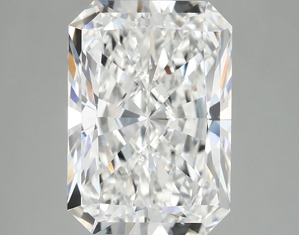 4.06 ct. radiant Lab Grown Diamond front image