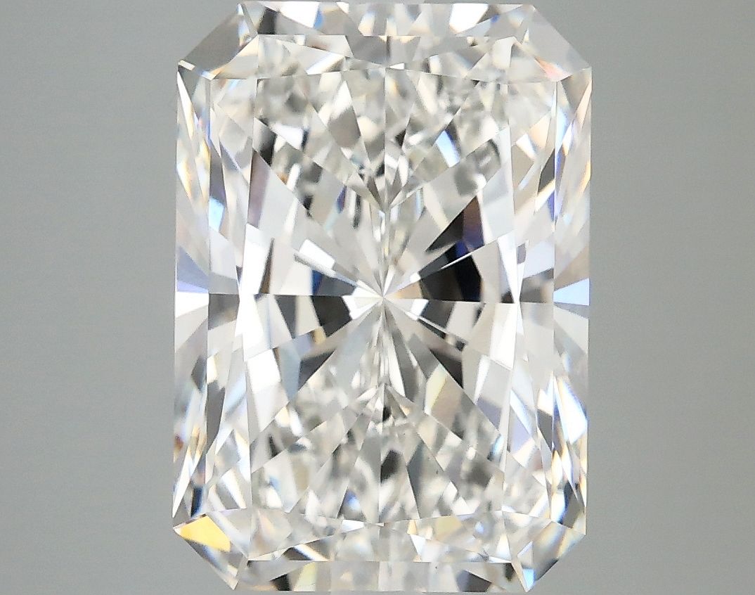 5.05 ct. radiant Lab Grown Diamond front image