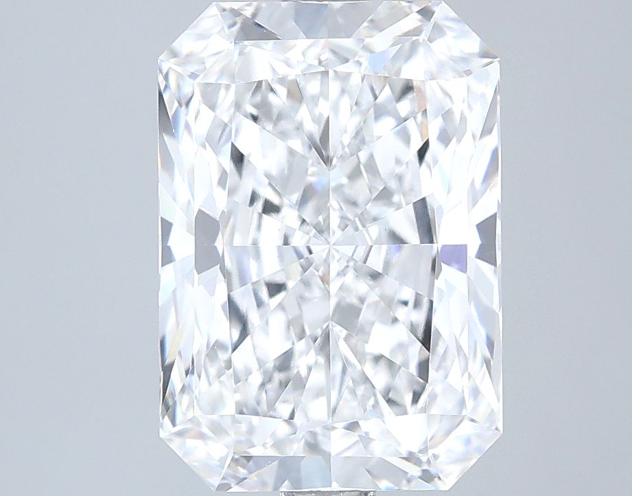 3.06 ct. radiant Lab Grown Diamond front image