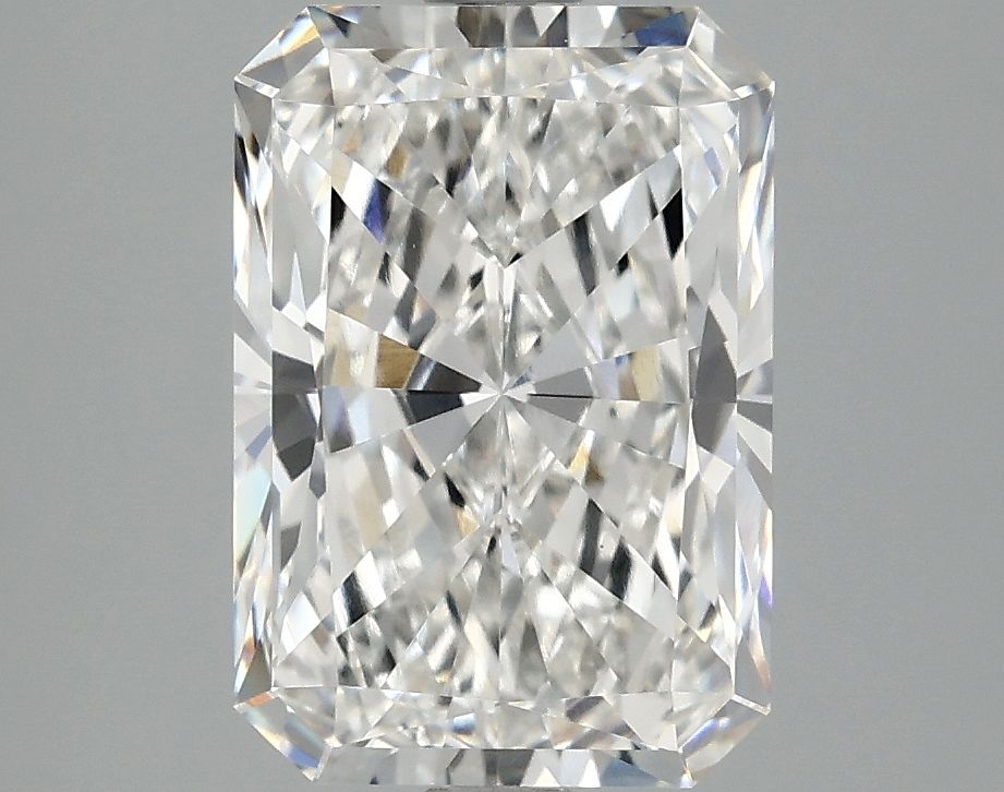 3.08 ct. radiant Lab Grown Diamond front image