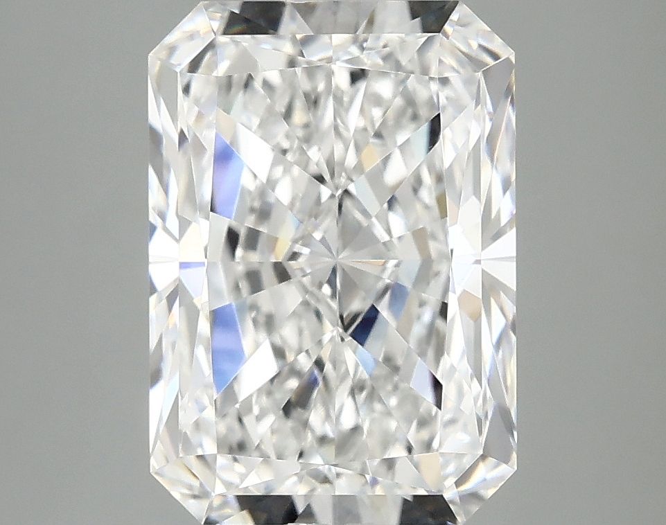 4.04 ct. radiant Lab Grown Diamond front image