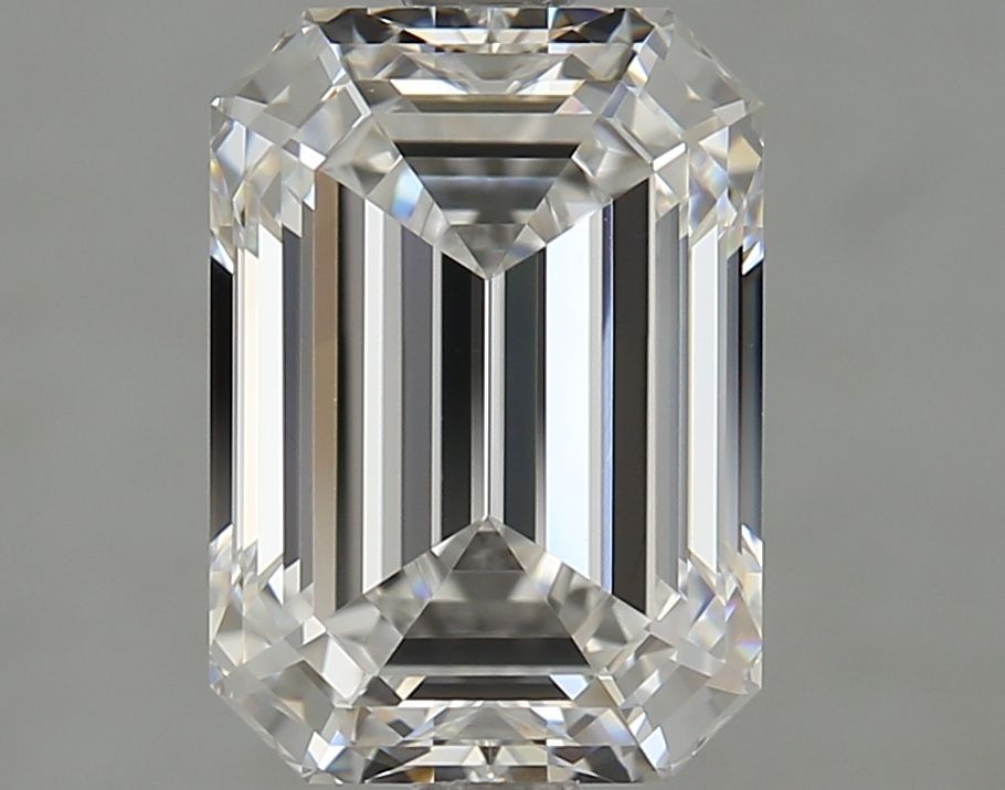 2.75 ct. emerald Lab Grown Diamond front image