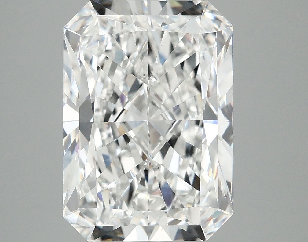 4.98 ct. radiant Lab Grown Diamond front image