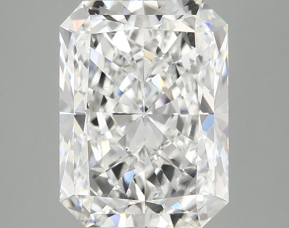 3.90 ct. radiant Lab Grown Diamond front image