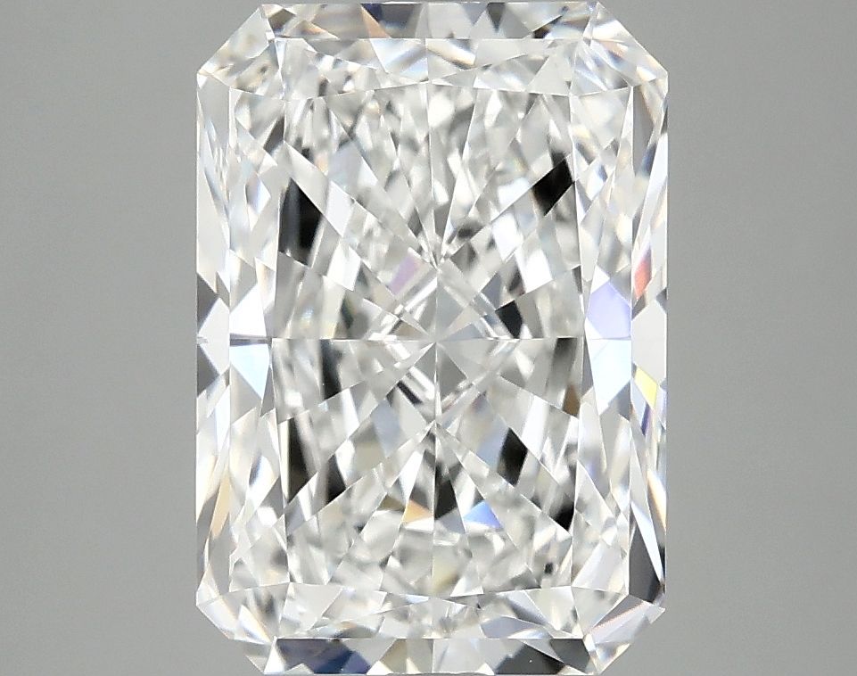 3.89 ct. radiant Lab Grown Diamond front image
