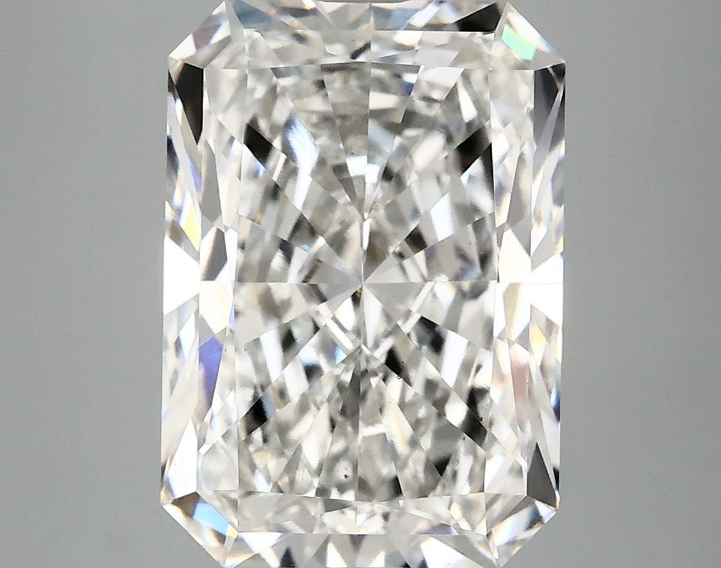 4.78 ct. radiant Lab Grown Diamond front image