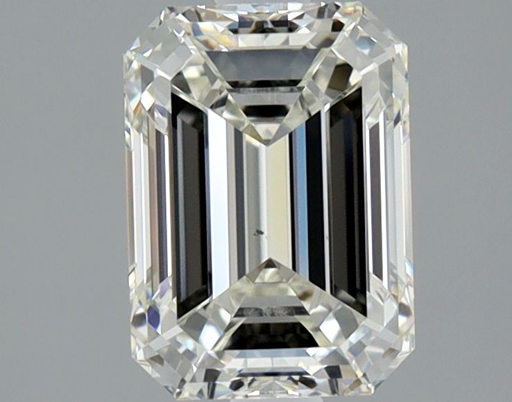 2.01 ct Emerald diamond