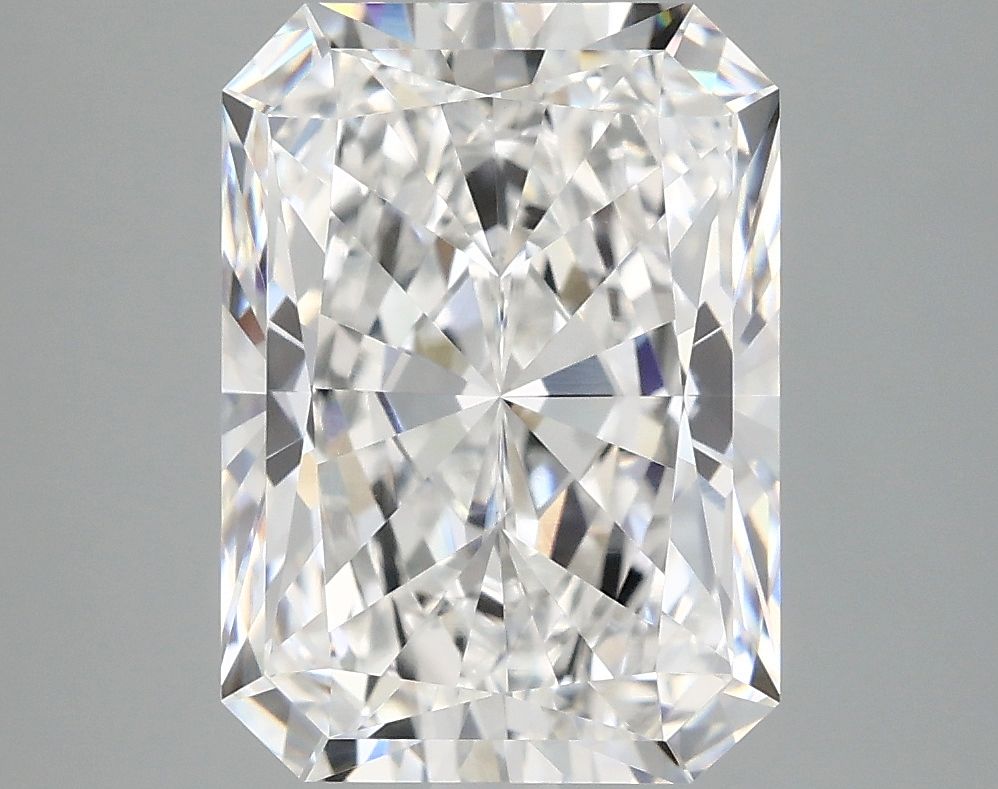 4.17 ct. radiant Lab Grown Diamond front image