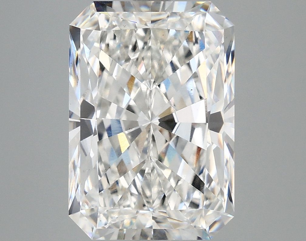 4.72 ct. radiant Lab Grown Diamond front image