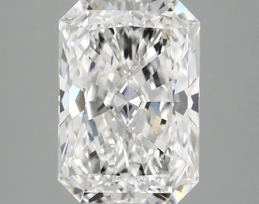 2.85 ct. radiant Lab Grown Diamond front image