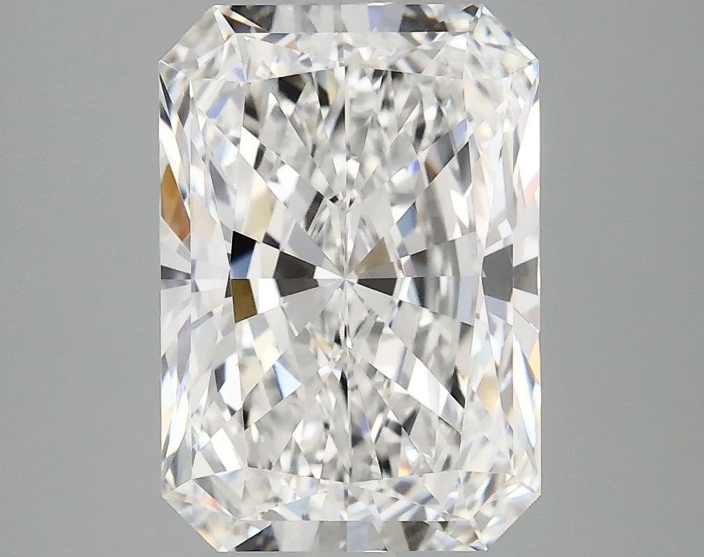 4.19 ct. radiant Lab Grown Diamond front image