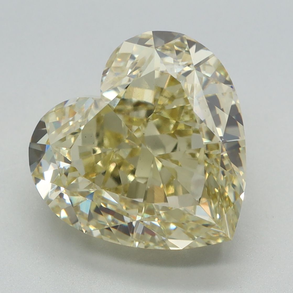 5.30 ct. heart Lab Grown Diamond front image