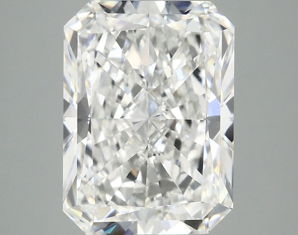 4.83 ct. radiant Lab Grown Diamond front image