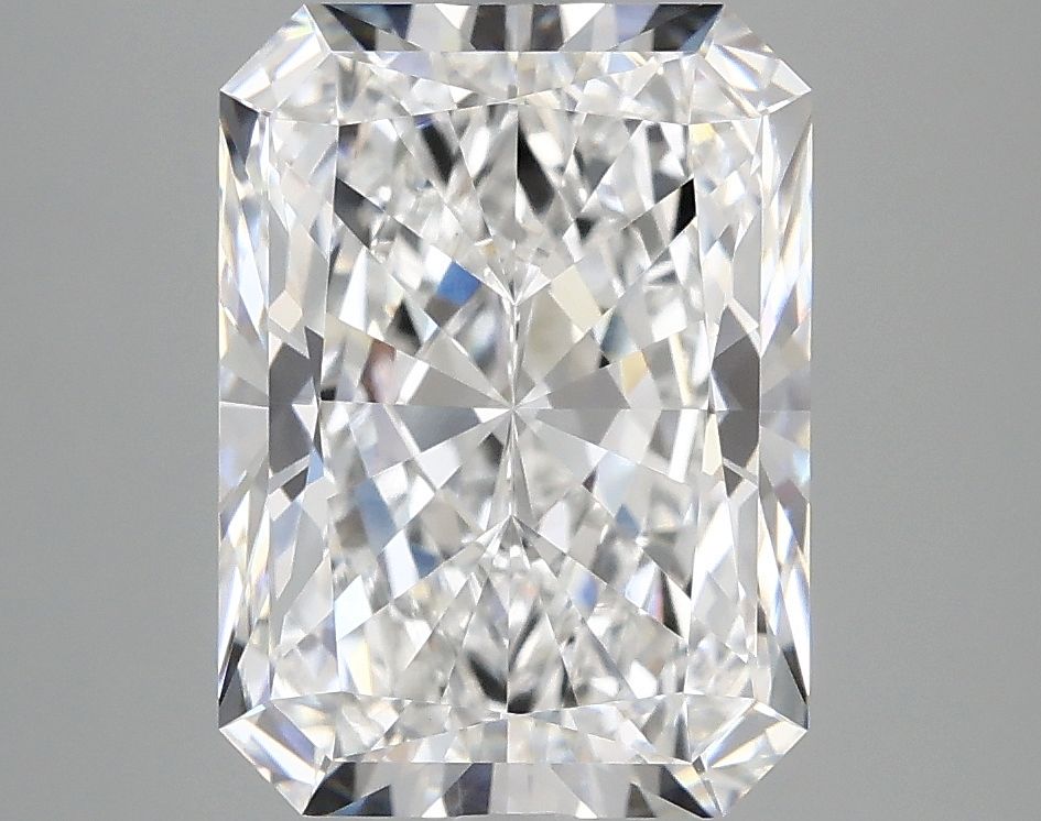 4.17 ct. radiant Lab Grown Diamond front image