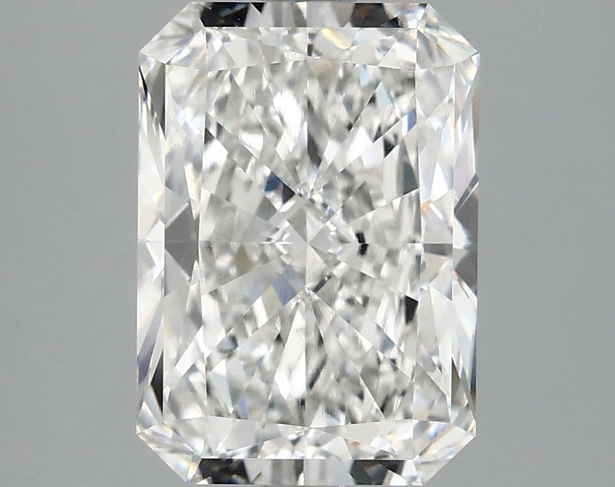 2.92 ct. radiant Lab Grown Diamond front image