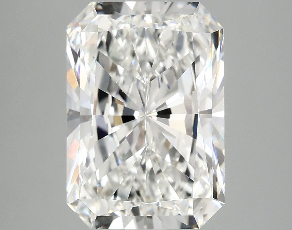 3.95 ct. radiant Lab Grown Diamond front image