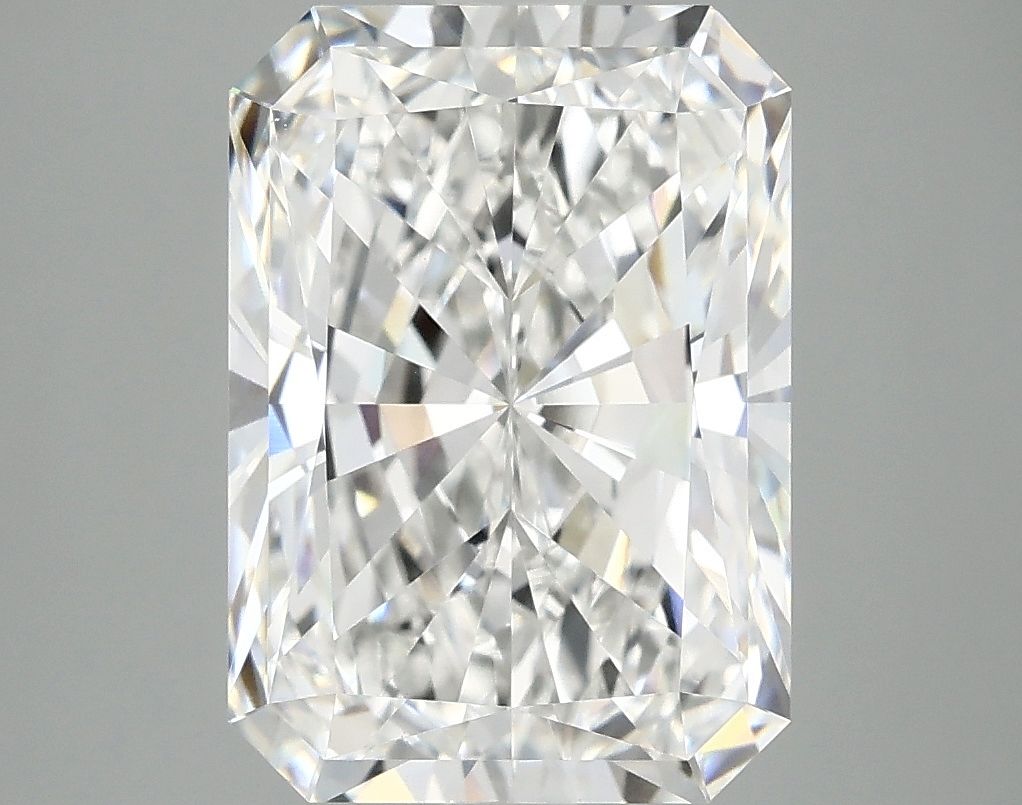 4.86 ct. radiant Lab Grown Diamond front image