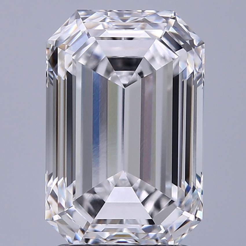 2.54 ct. emerald Lab Grown Diamond front image