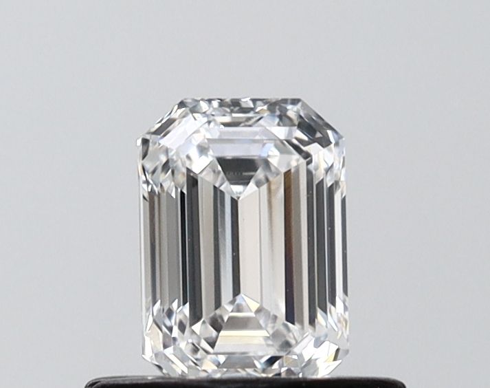 0.53 ct. emerald Lab Grown Diamond front image
