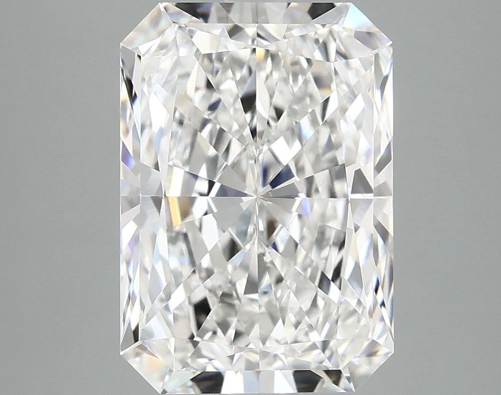 4.02 ct. radiant Lab Grown Diamond front image