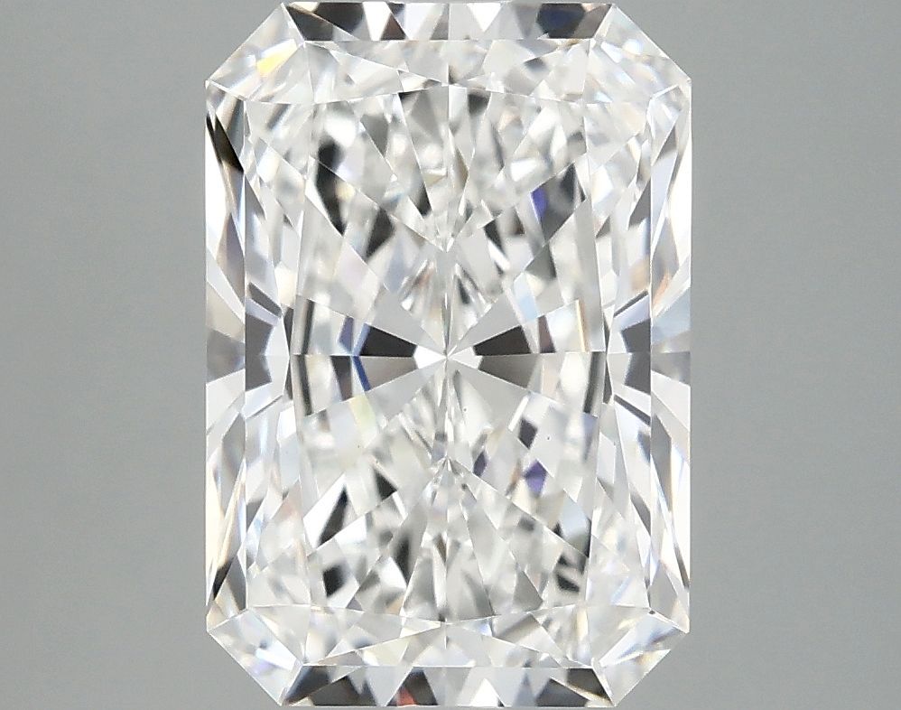 4.19 ct. radiant Lab Grown Diamond front image