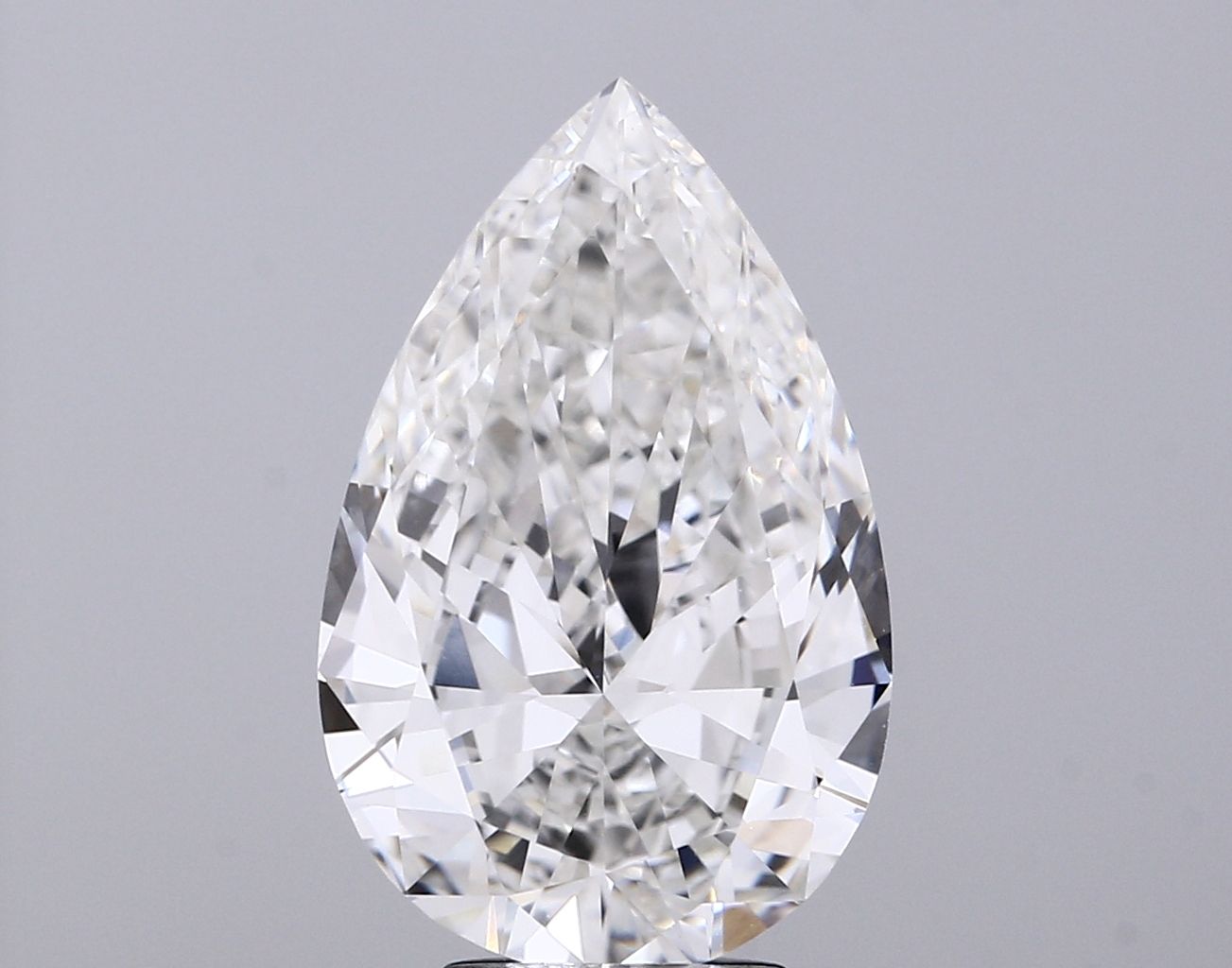 5.01 ct. pear Lab Grown Diamond front image