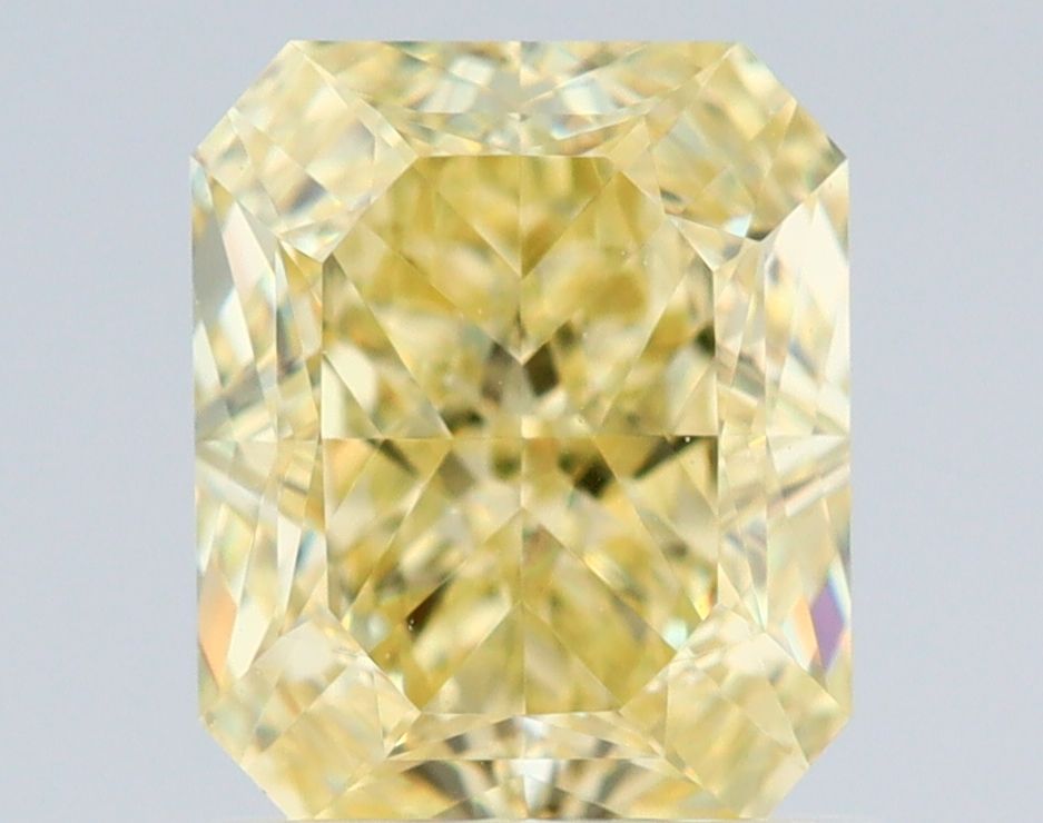1.30 ct Radiant diamond