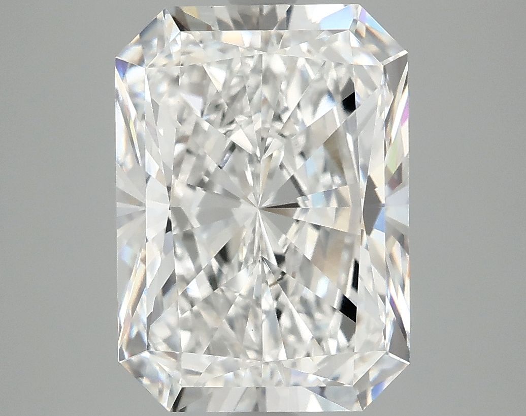 4.97 ct. radiant Lab Grown Diamond front image