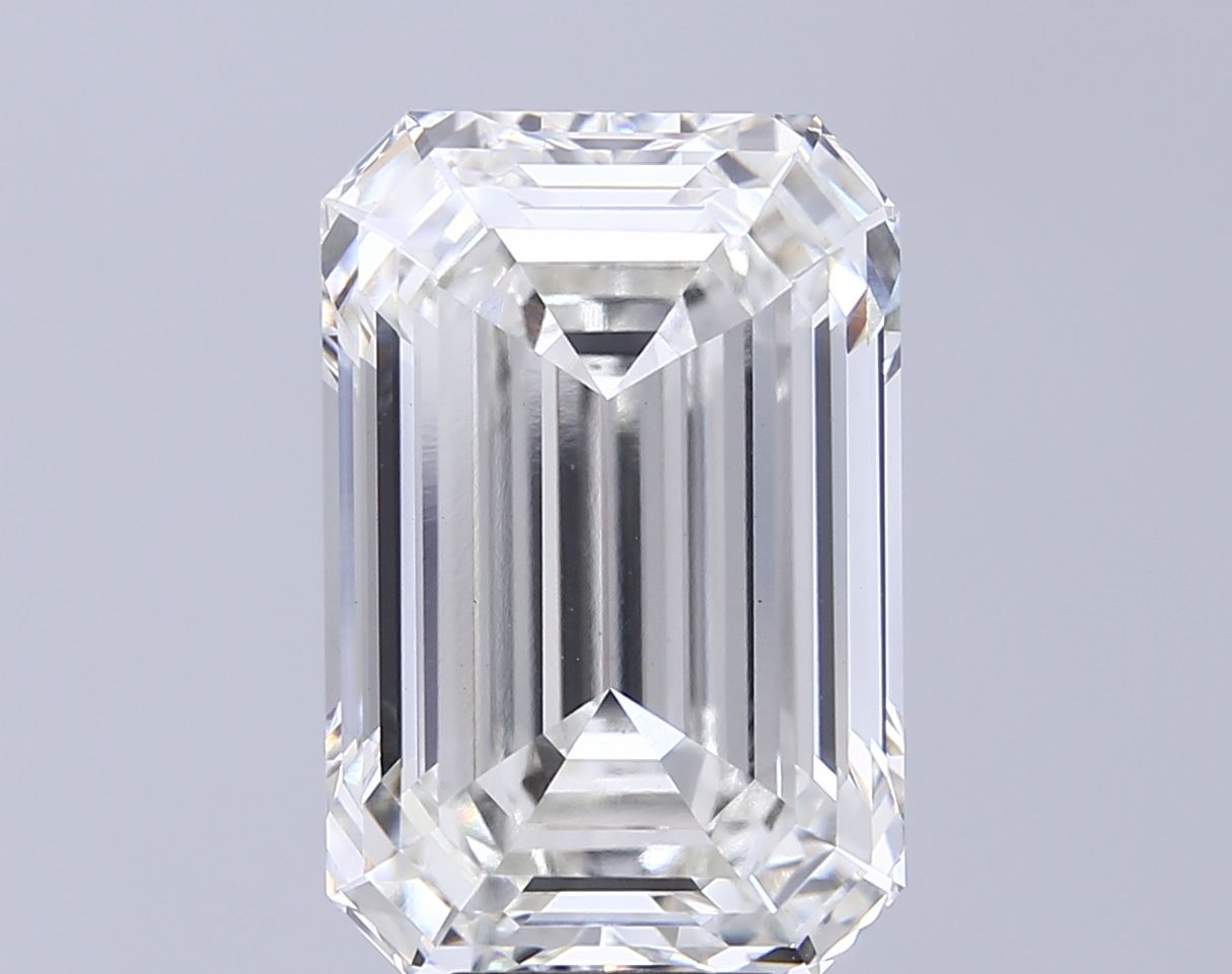10.30 ct. emerald Lab Grown Diamond front image