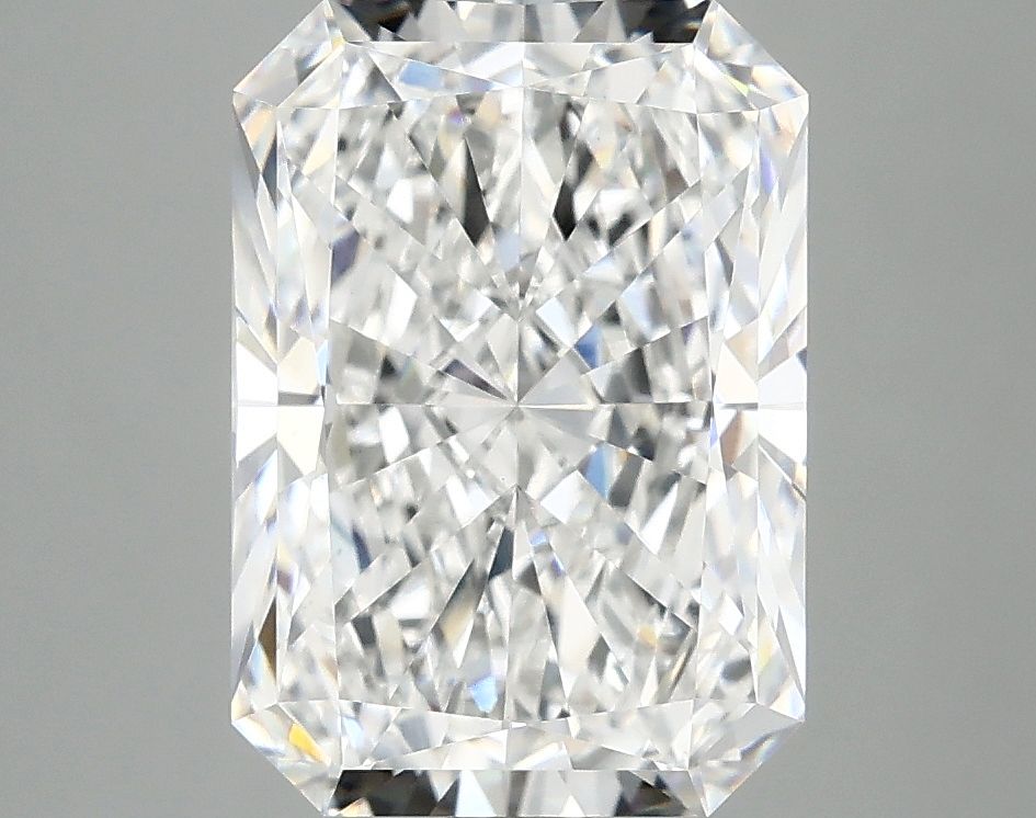 3.90 ct. radiant Lab Grown Diamond front image