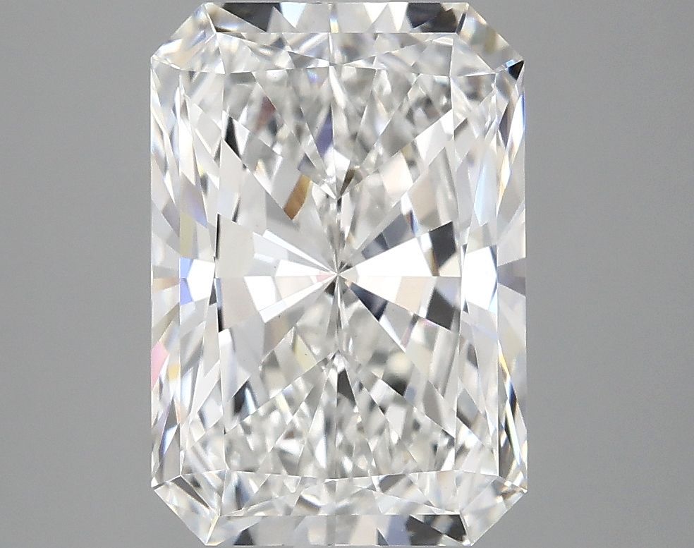 3.86 ct. radiant Lab Grown Diamond front image