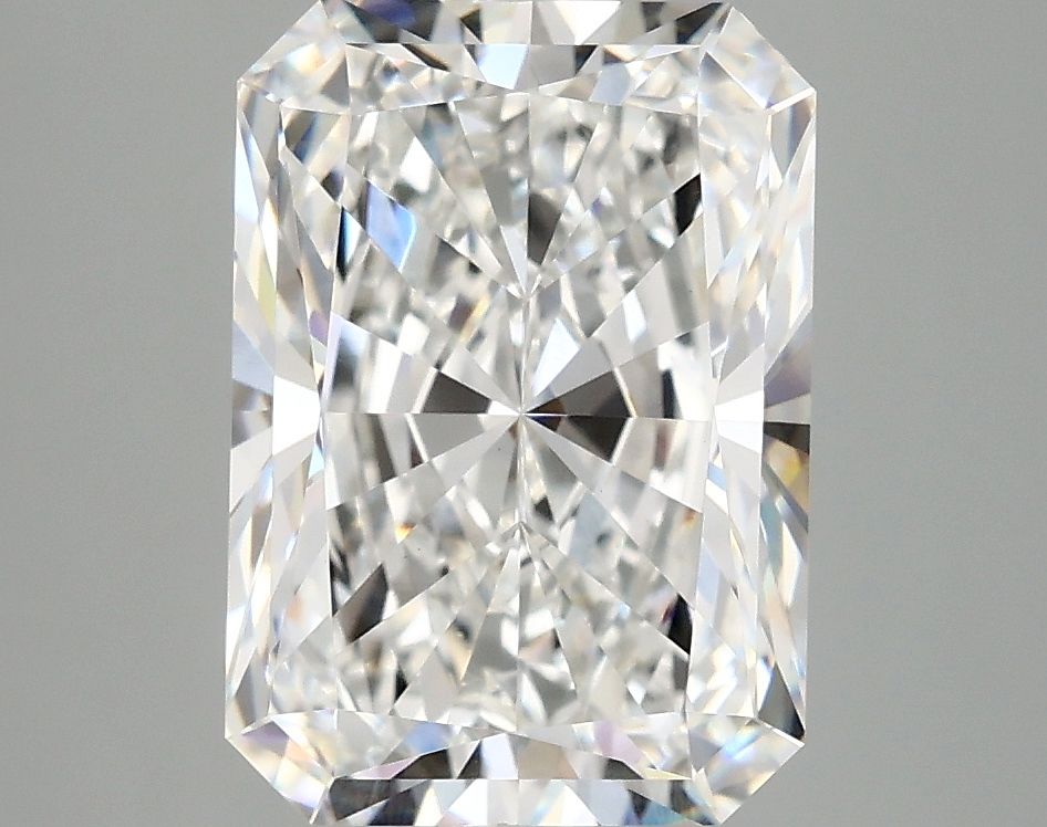 3.97 ct. radiant Lab Grown Diamond front image