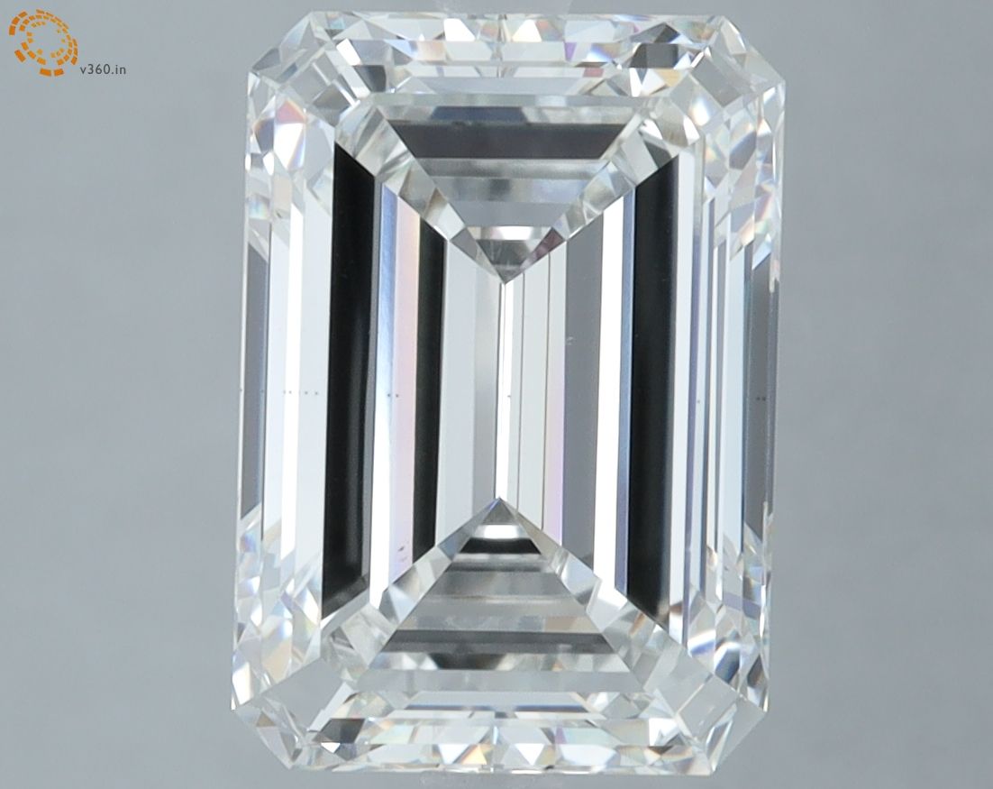 4.87 ct. emerald Lab Grown Diamond front image