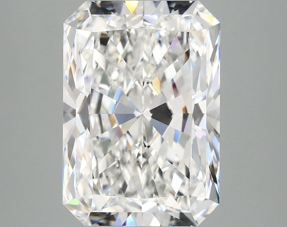 4.19 ct. radiant Lab Grown Diamond front image