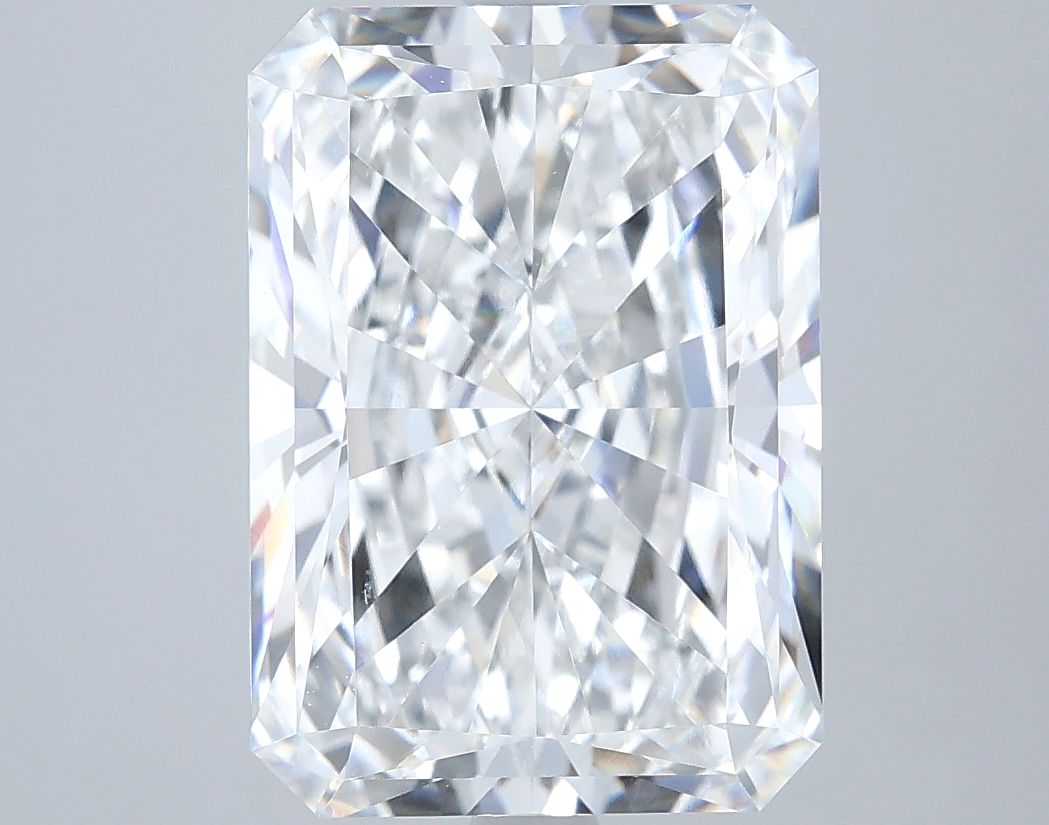 5.52 ct. radiant Lab Grown Diamond front image