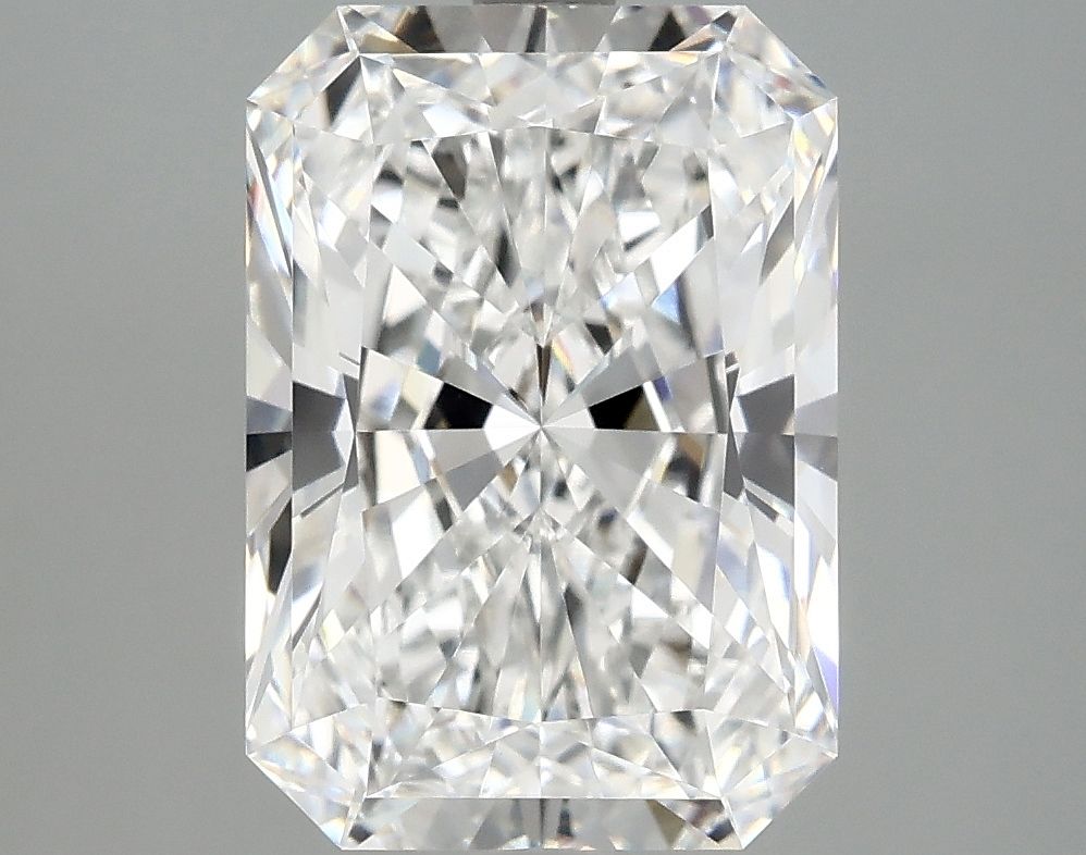 4.02 ct. radiant Lab Grown Diamond front image