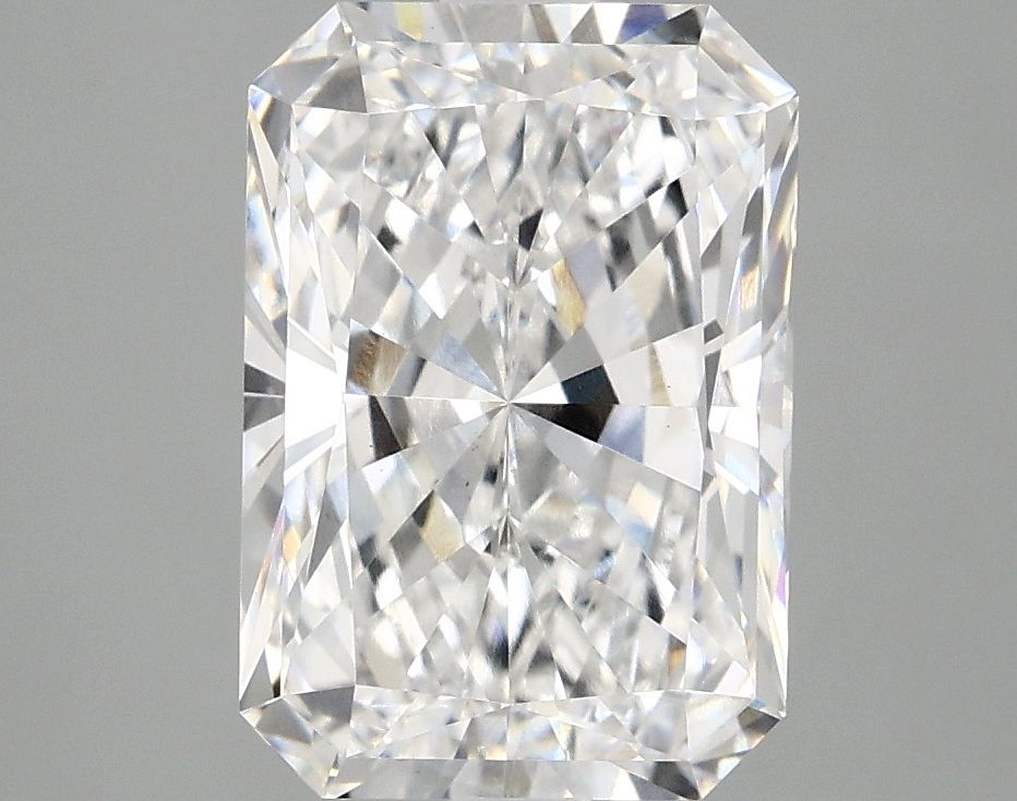3.08 ct. radiant Lab Grown Diamond front image