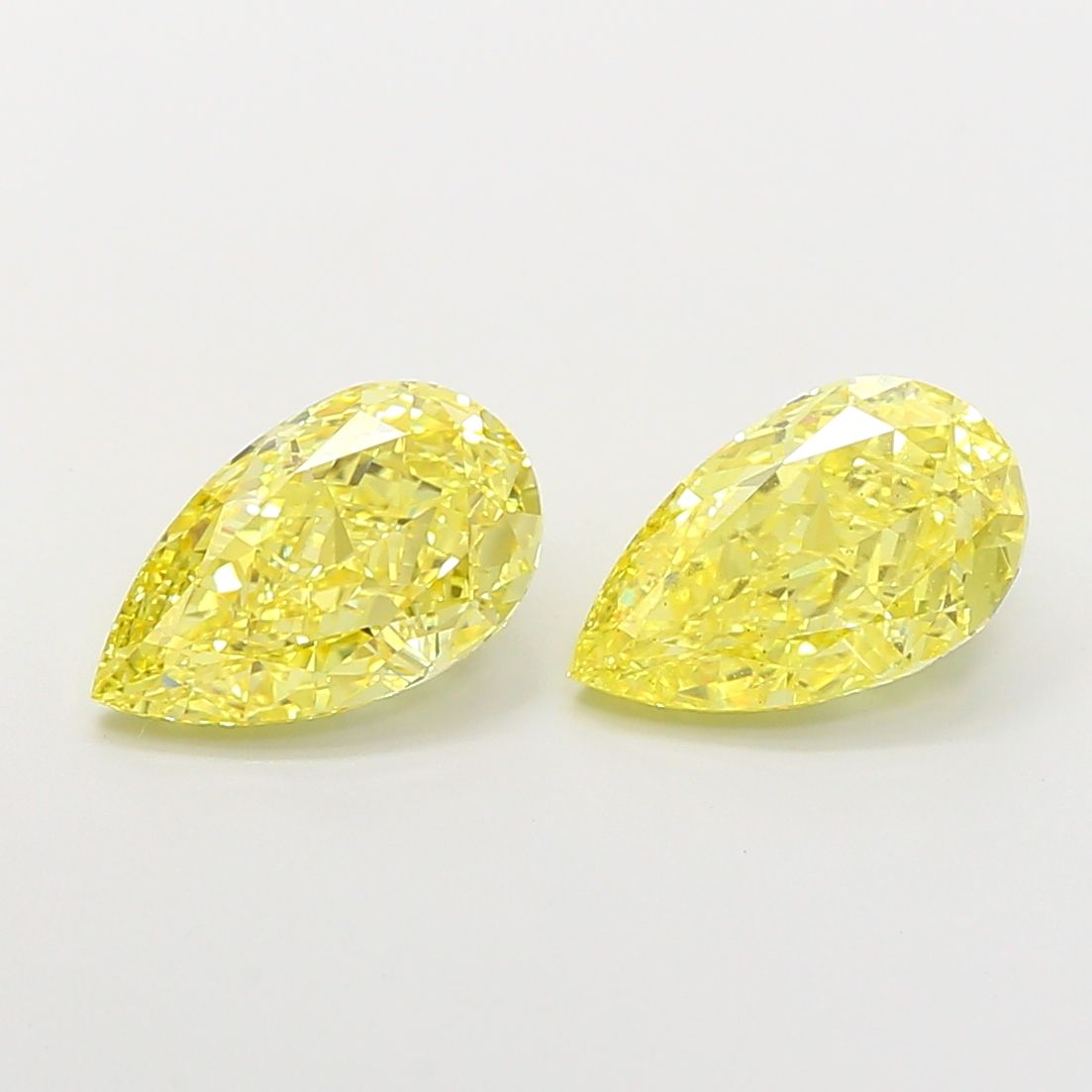 2.01 ct. pear Lab Grown Diamond front image