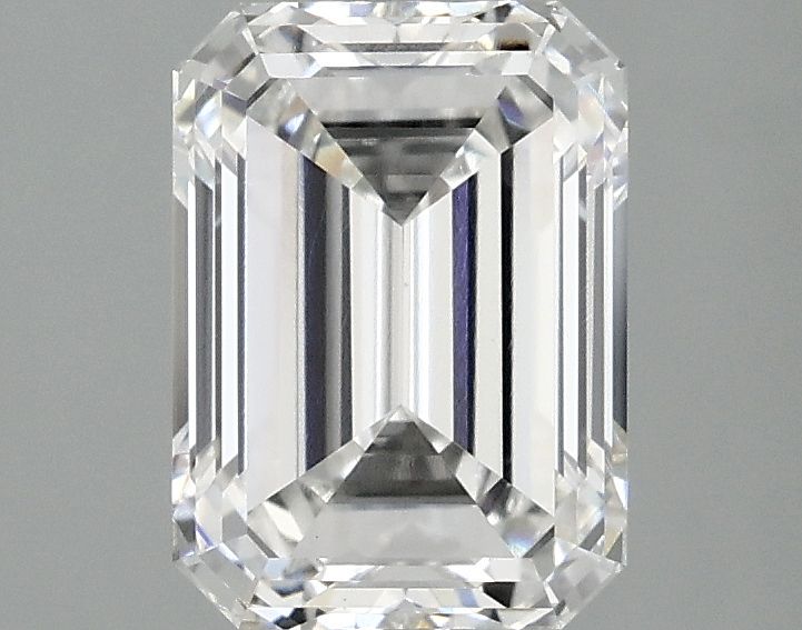 1.94 ct. emerald Lab Grown Diamond front image