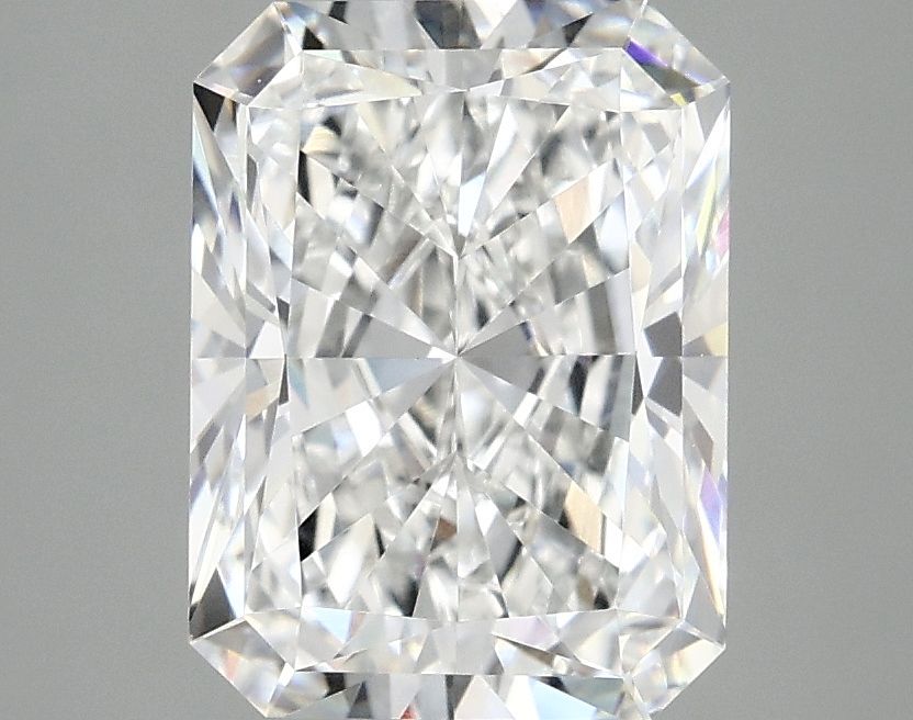 3.09 ct. radiant Lab Grown Diamond front image