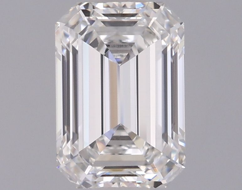 0.94 ct. emerald Lab Grown Diamond front image