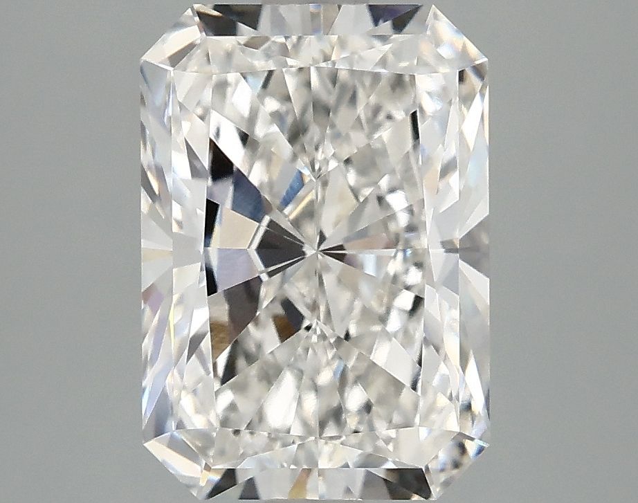 3.08 ct. radiant Lab Grown Diamond front image