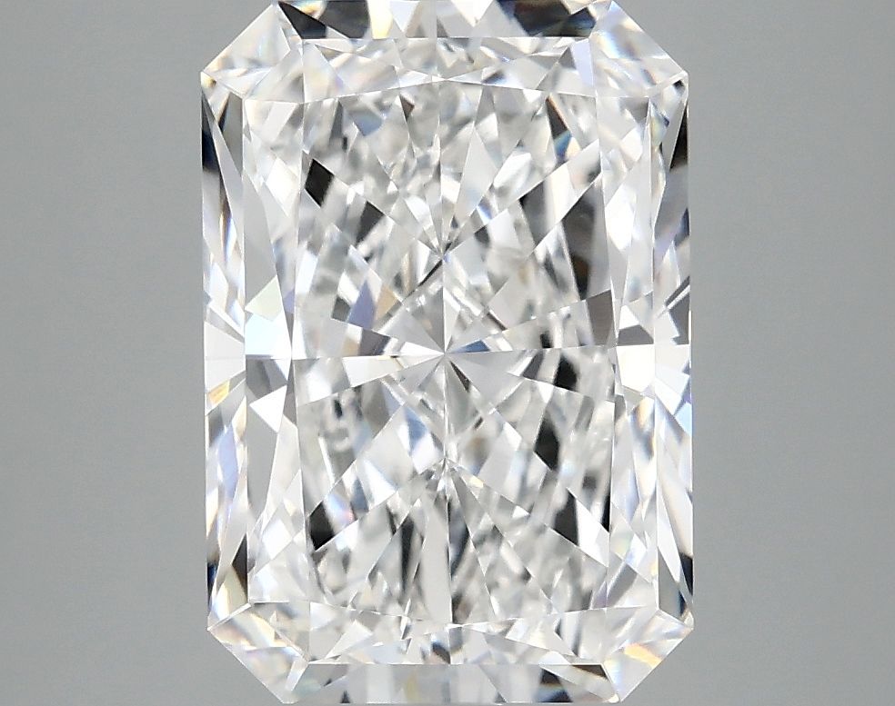 4.09 ct. radiant Lab Grown Diamond front image