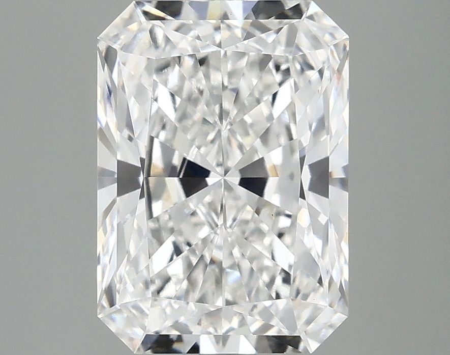 3.09 ct. radiant Lab Grown Diamond front image