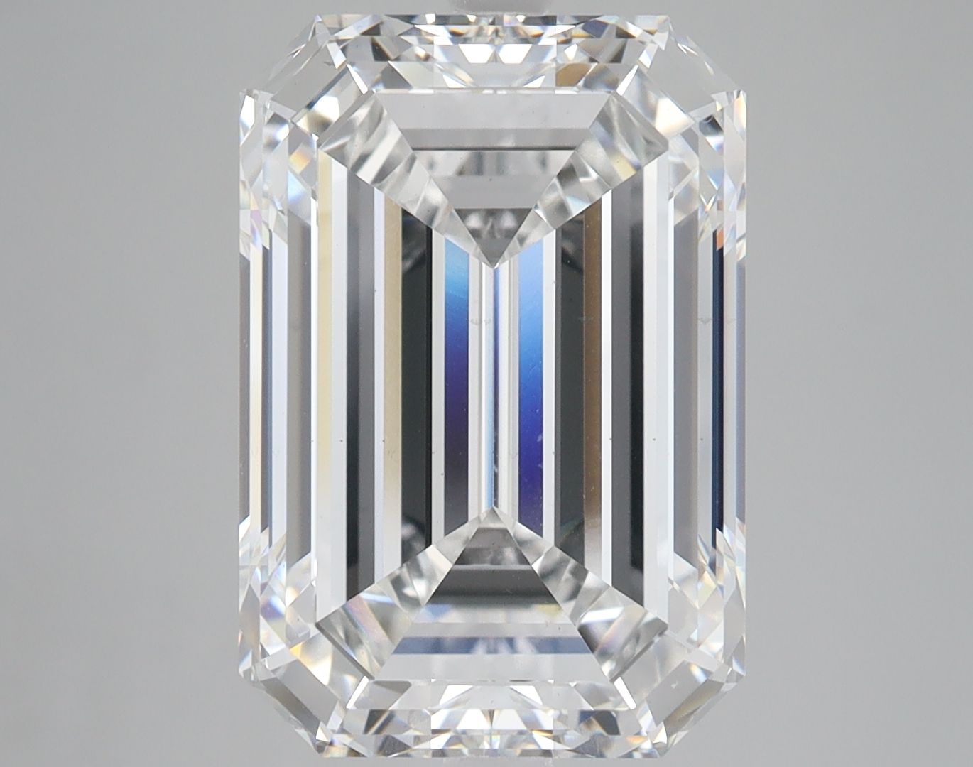9.06 ct. emerald Lab Grown Diamond front image