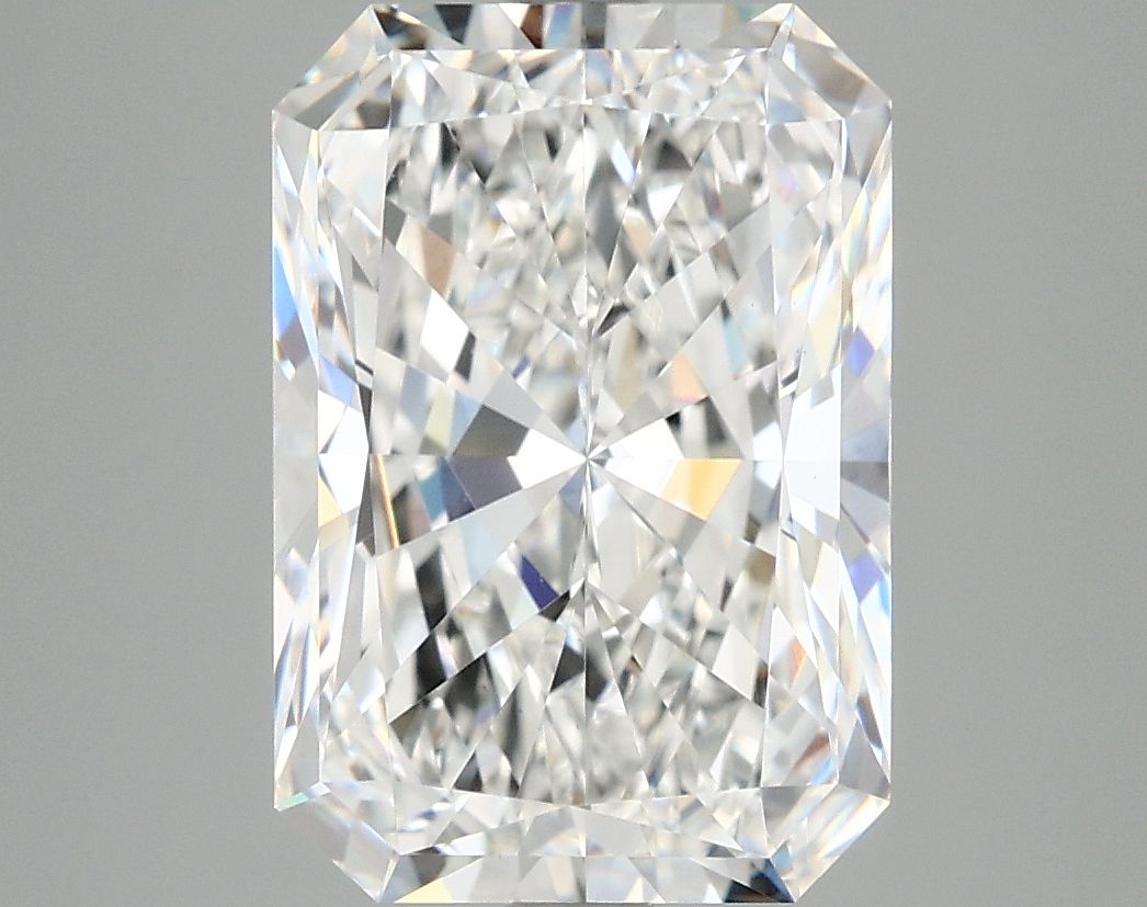 5.08 ct. radiant Lab Grown Diamond front image